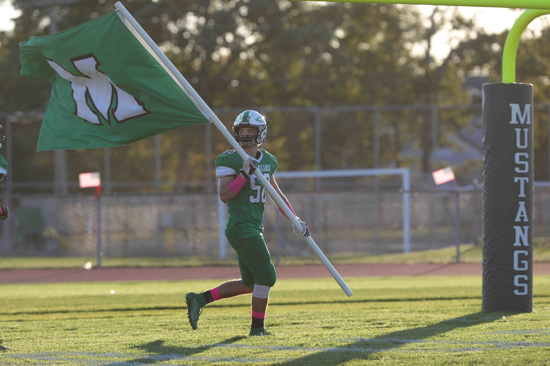 Mainland vs Clearview Football